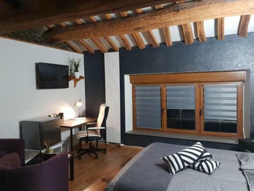 Hostal Le Point De Chute