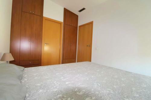 C�modo Apartamento En La Plaza Del Negrit