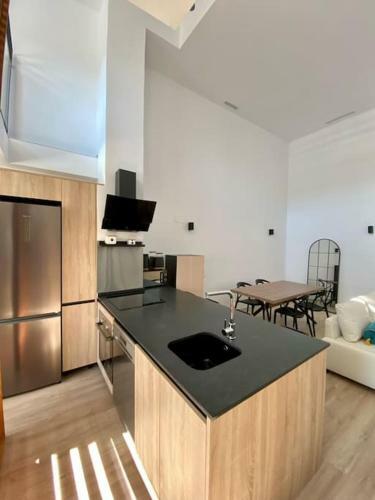 Apartamento Werentvlc - Amazing Duplex Loft 2 Bdrm