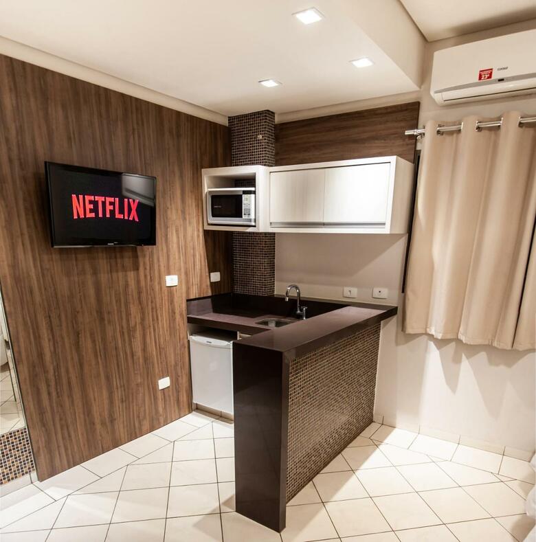 London Hotel