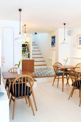 Hostal Trevose Harbour House