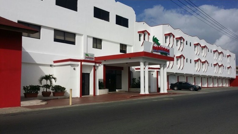 Hotel Tropicana