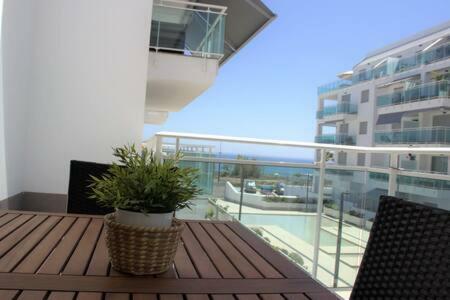 Shr039 2 Bedroom Apartment Al Duna Beach II