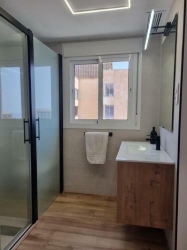 Precioso Apartamento En El Centro Con Terraza