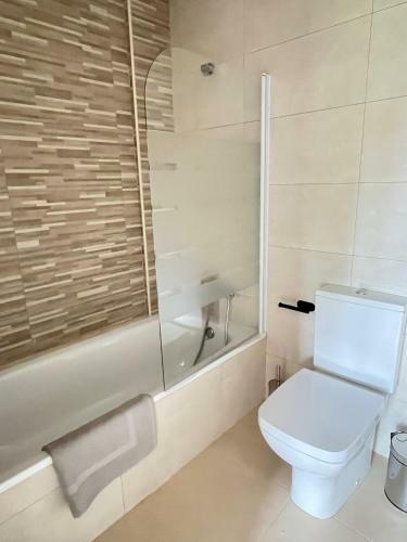 Apartamento A Estrenar En Ribamont�n Al Mar