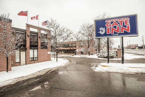 Hotel Mississauga Gate Inn