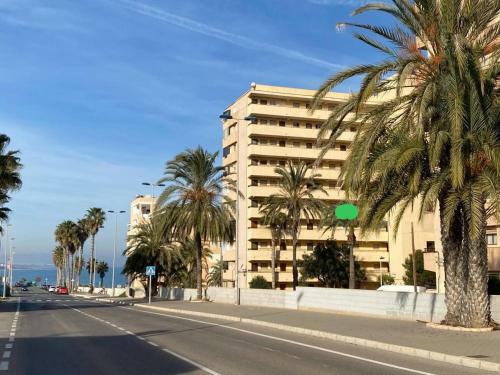Beach Apartment Torrevieja, La Mata