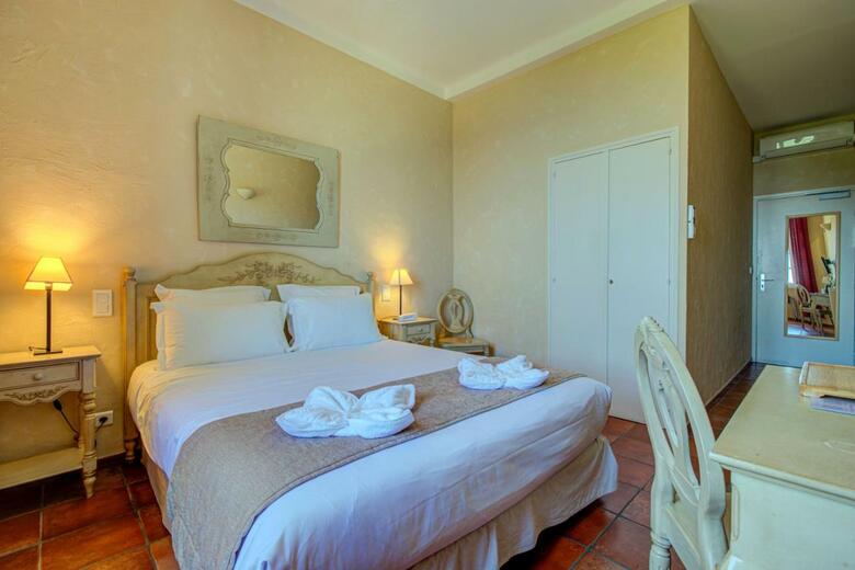 Hotel H�tel De La Corniche