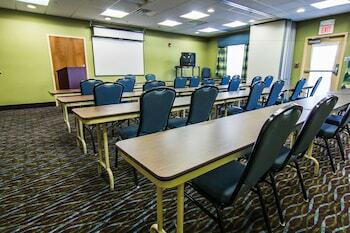 Hotel Holiday Inn Express And Suites Winchester