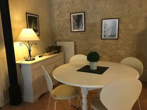 Domaine Des Pr�s De Joussac