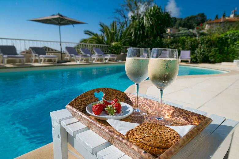 Hotel H�tel La Fianc�e Du Pirate