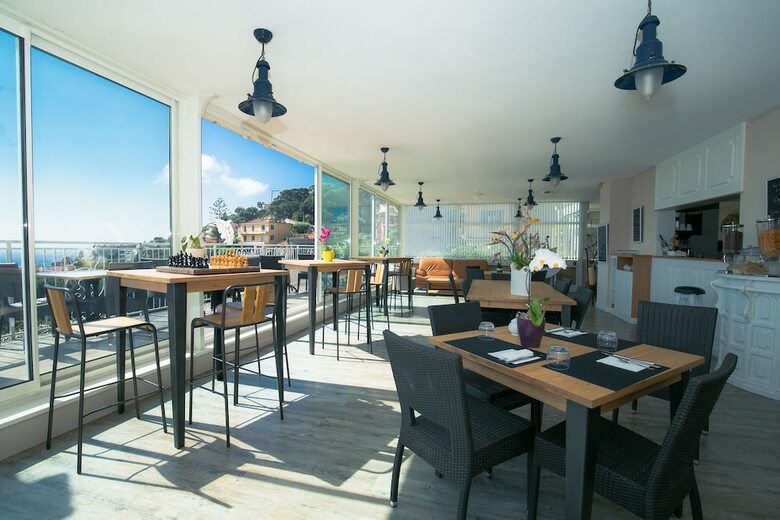 Hotel H�tel La Fianc�e Du Pirate