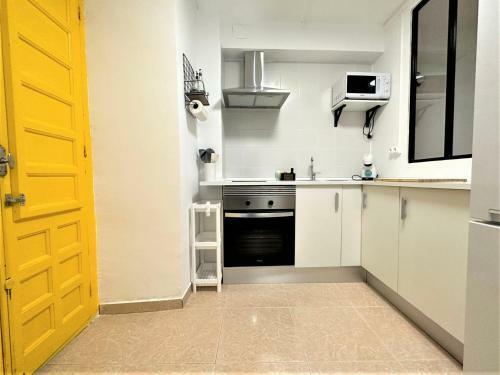 Apartamento Tarracohomes, Th09 Studio Cathedral Con Aire Acondicionado