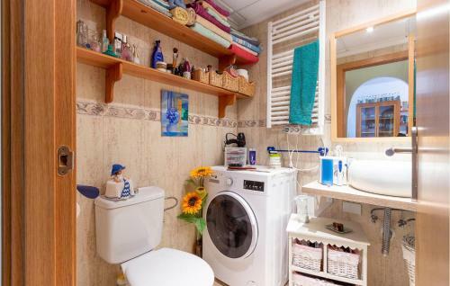 Amazing Apartment In Torrevieja With 2 Bedrooms