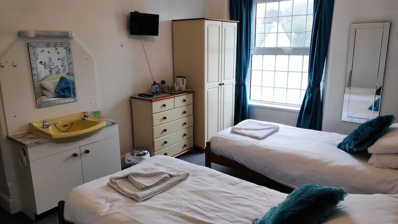Hostal Elnor Guest House