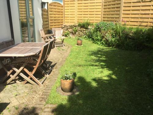 Bed & Breakfast Trecarne House