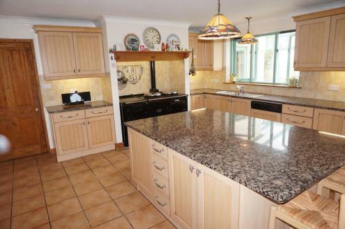 Bed & Breakfast Trecarne House