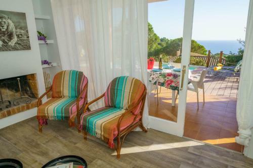 Sea Breeze Lux House - Private Pool & Aircon