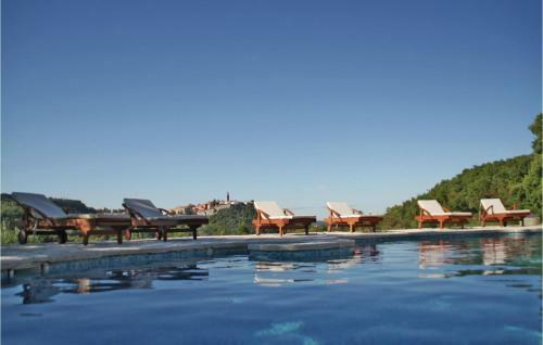 Holiday Home Gondolici Cr