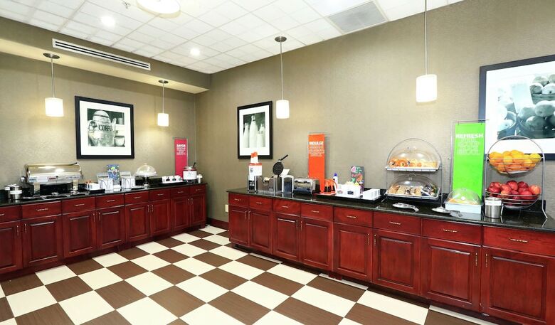 Hotel Hampton Inn And Suites Of Lamar