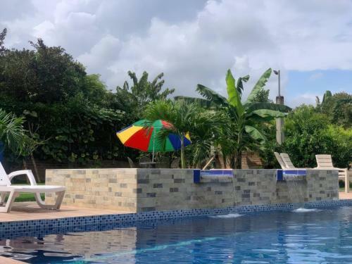 Villa Habitaci�n En Casa L�p� Con Desayuno
