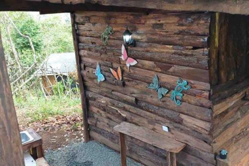 Encantadora Caba�a Cerca A Cali Jacuzzi Smart Tv