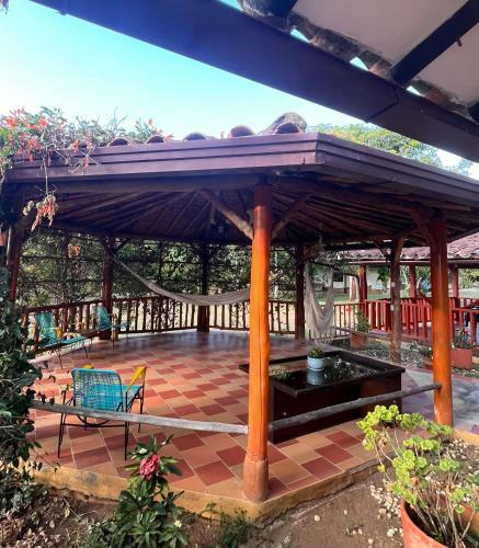 Finca La Esperanza - Caba�a Villa Coqui