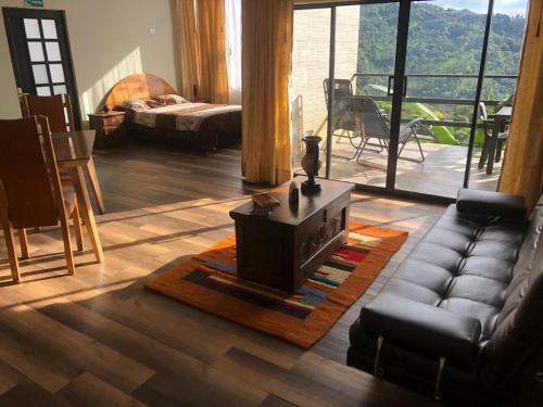 Captivating 4-bed Chalet Las Casitas En El Aire