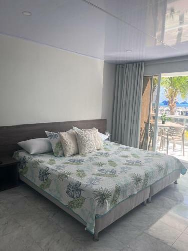 Apartamentos Con Playa Privada Y Vista Al Mar