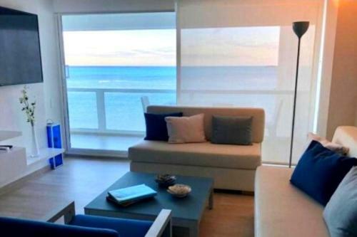 Apartamento En Sun Rise Con Espectacular Vista Al Mar Y Playa Privada