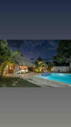 Villa El Oasis, Luxurious Santa Marta Getaway