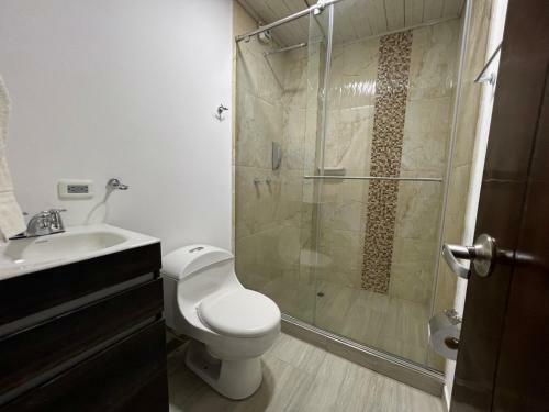 Apartamento Privado 2br, 2bth, Parking,tv,wifi