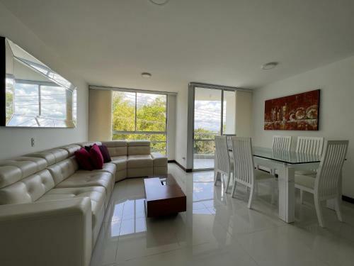 Super Apartamento En Club Residencial