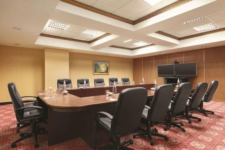 Hotel Park Inn By Radisson Toronto Airport West
