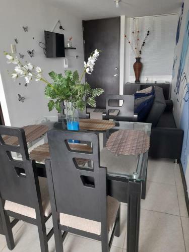 Apartamentos Piscina Y Parque Del Caf�
