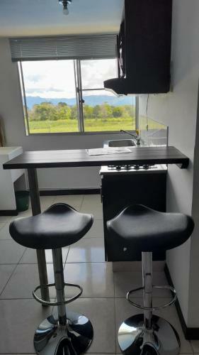 Apartamentos Piscina Y Parque Del Caf�