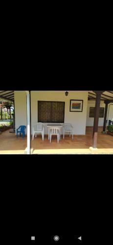 Casa De Campo El Laguito - Mesa De Los Santos