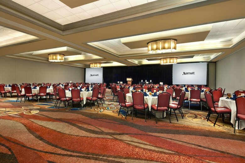 Hotel Fort Collins Marriott