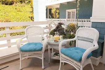 Bed & Breakfast Channel Road Inn, A Four Sisters Inn