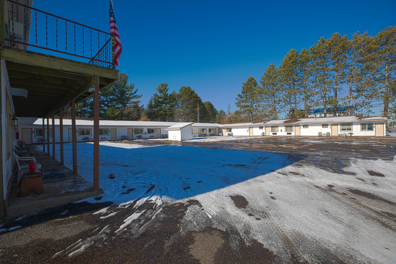 Motel Oyo Hotel Tomahawk - Lake Mohawksin