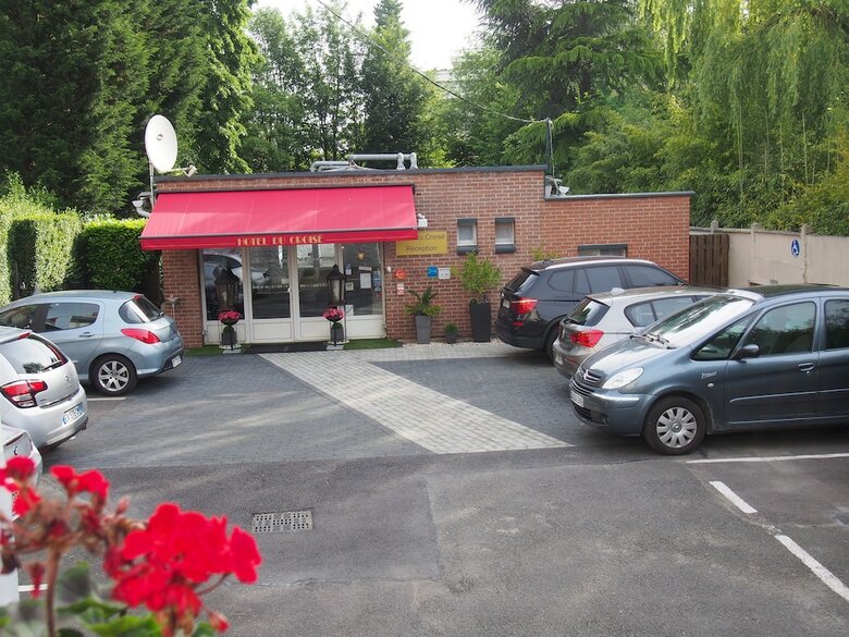 Hotel Du Crois�