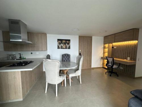 Apartamento Poblado,jacuzzi,wifi,vista Exclusiva
