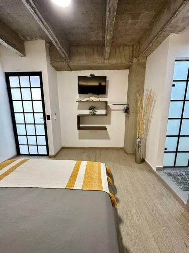 Casa Manila - 8bed 8.5bath - Hot Tube - Poblado