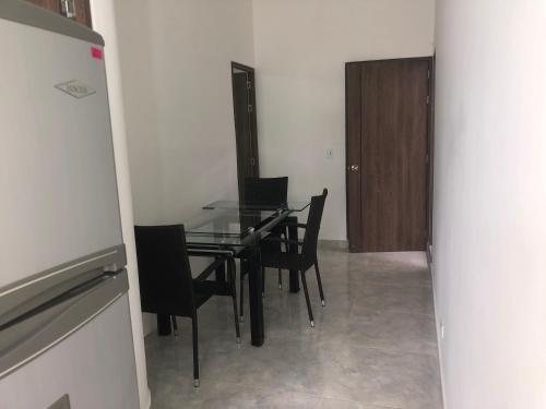 Apartamento C�modo , C�ntrico Y Bien Ubicado Apto 402