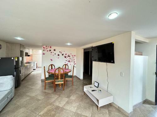 Apartamento Casa Hermosa En El Centro De La Ciudad.
