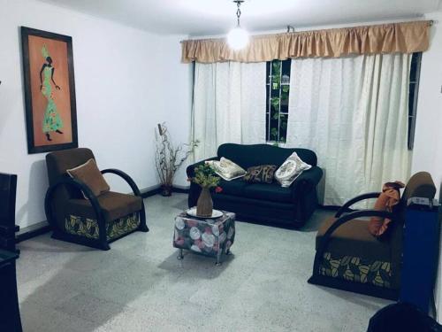 Comodo Apartamento En Laureles