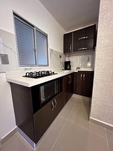 Theluxe Apartaestudio Laureles 4
