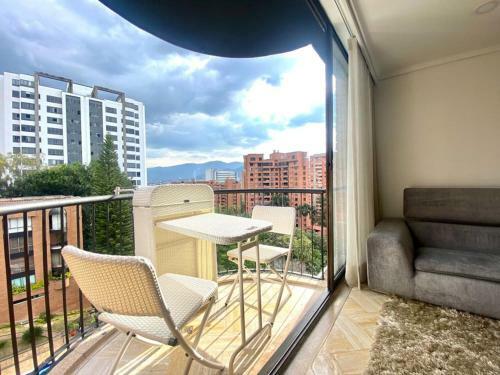Apartamento En El Sector Milla De Oro Para Estrenar