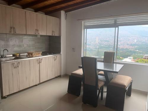 Apartamento Alojamiento En Medell�n