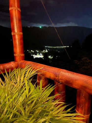 Bamboo Lodge, Vista Privilegiada A Las Monta�as